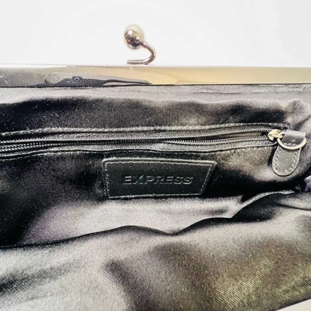 beaded clutch Express